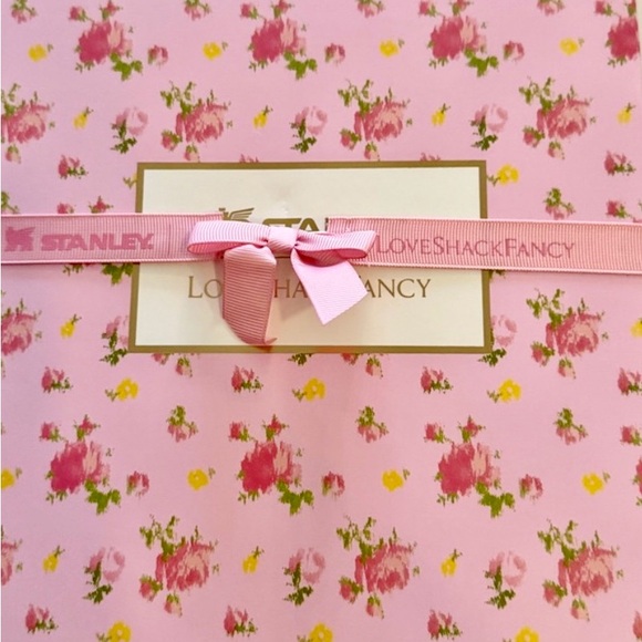 Stanley 1913 X Love Shack Fancy Quencher H2.0 Flowstate Tumbler Ibiza Sunset - Picture 5 of 5